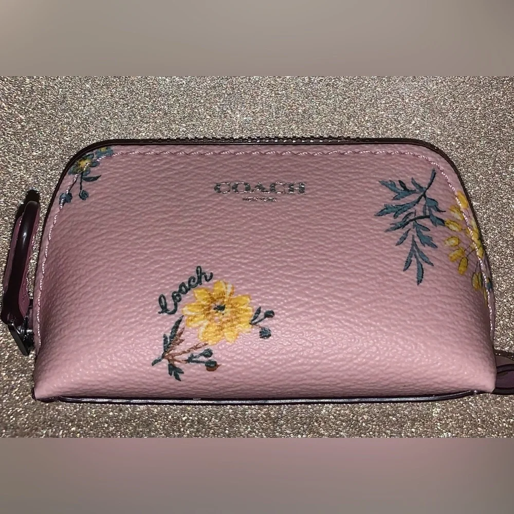 Coach Lipstick 💄 Holder (Pink with Floral Print) - Picture 2 of 15